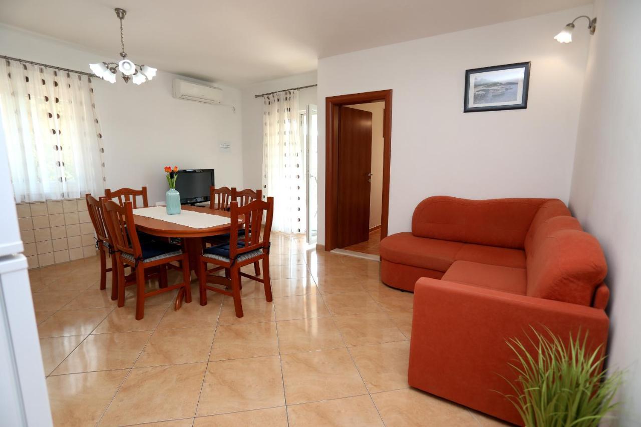 Vila Kuzmanic Trogir Exterior photo
